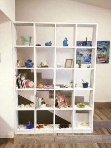 Libreria a giorno scale